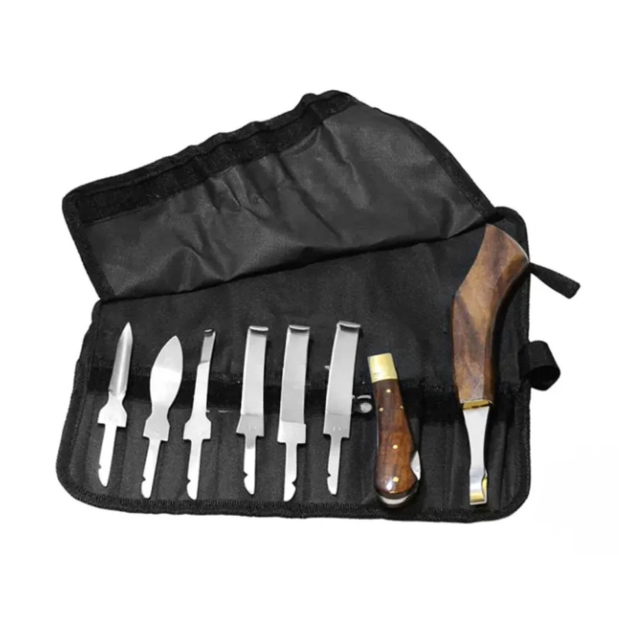 Farrier Hoof Knife Set in Roll Up Wallet Main image