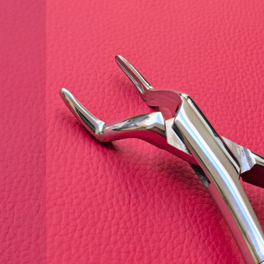 Offset Wolf Tooth Forceps 7″