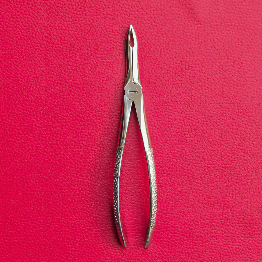 Narrow Jaw Extraction Forceps 7.5"