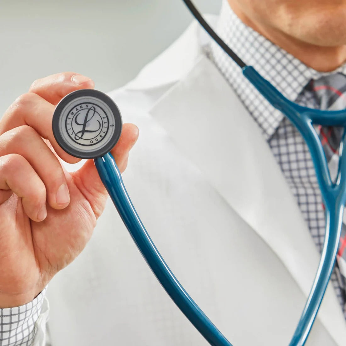 Littmann Cardiology IV Stethoscope - Navy Blue Tube & Standard Finish - 6154 Secondary image
